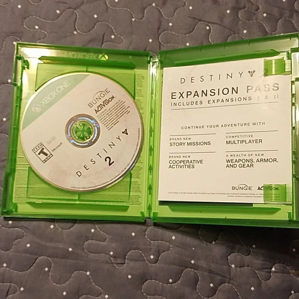 Xbox One Destiny 2 game - Picture 3 of 3